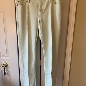 Lucky Brand Mid Rise jeans